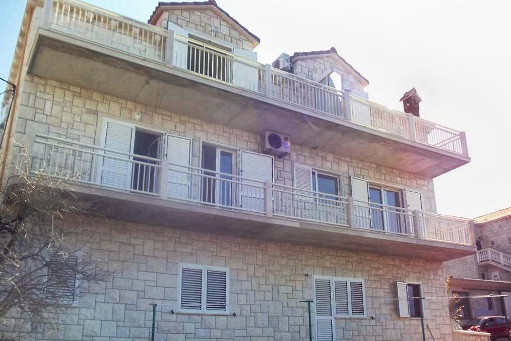 Apartments By The Sea Sumartin, Brac - 5620 외부 사진